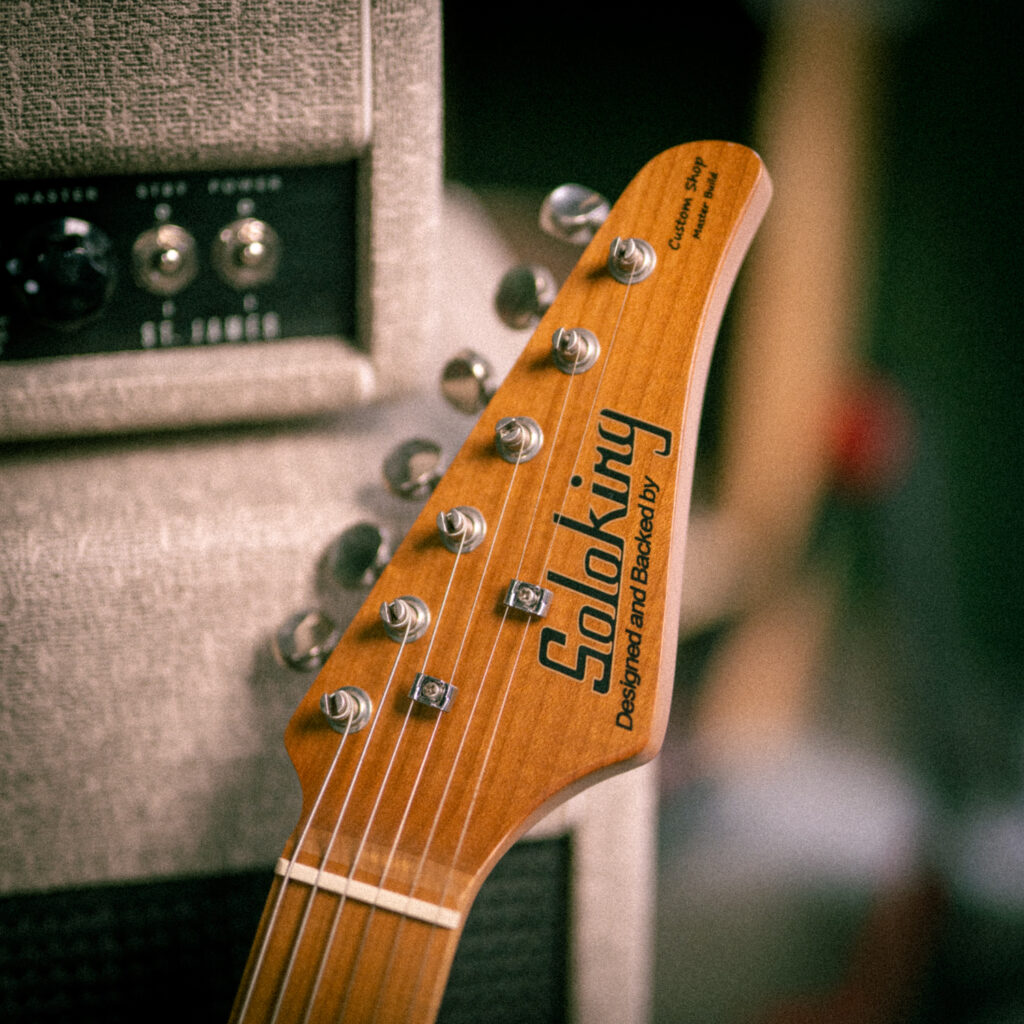 Soloking MT-3 Custom Quilted Maple FB Black Burst