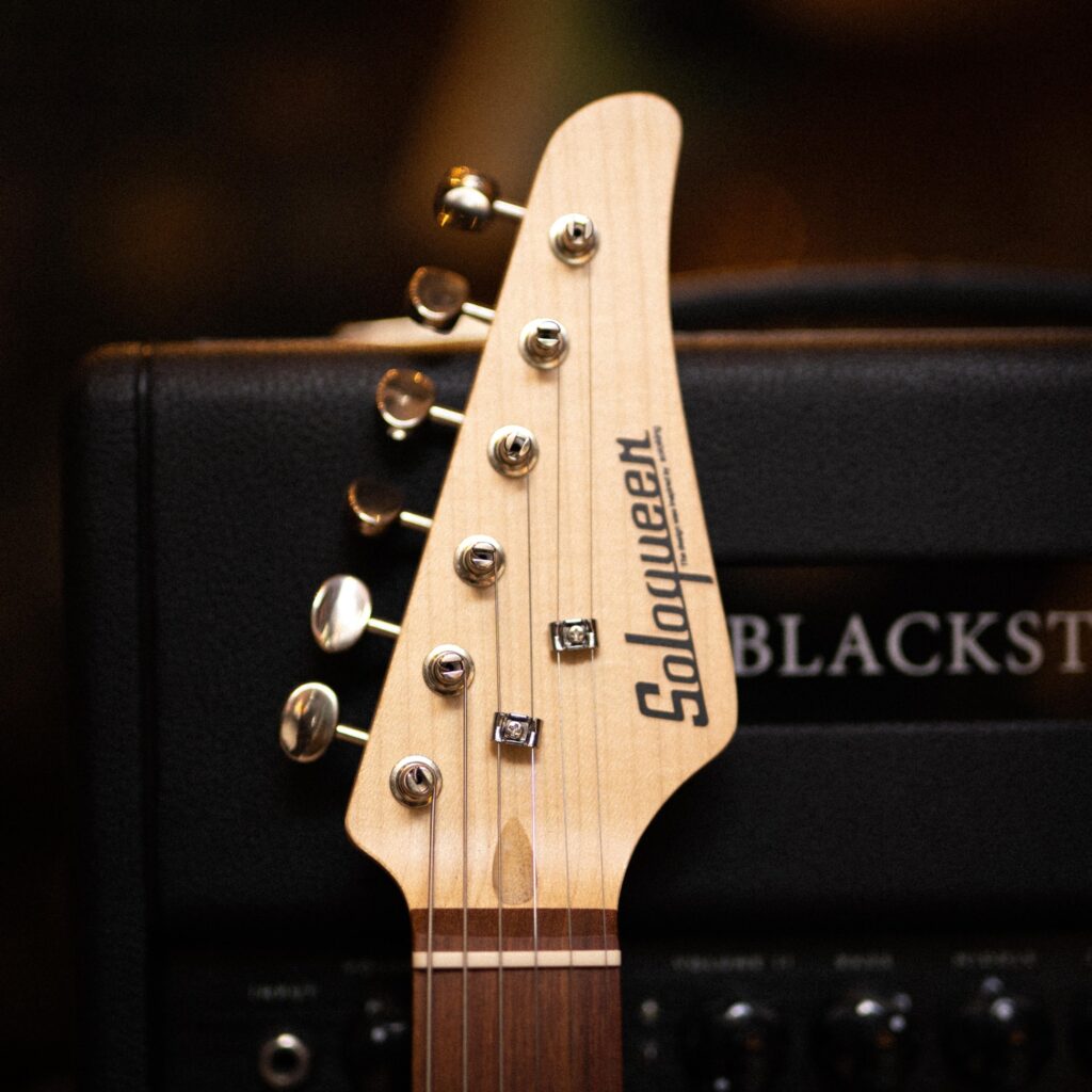 Soloqueen Telecaster Pau Ferro FB LiLac Purple