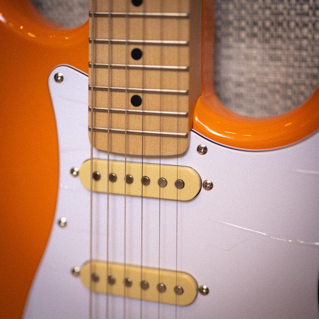 Soloqueen Stratocaster SSS Maple FB Orange Capri