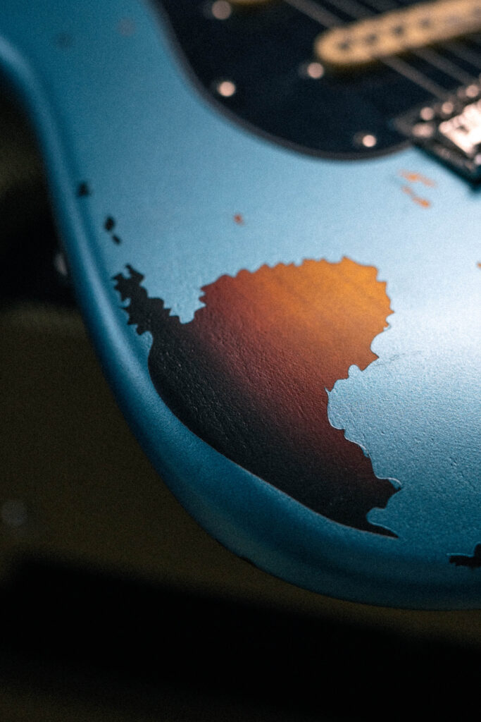 Vintage V6 ICON Series [Distressed Gun Hill Blue Over Sunburst]