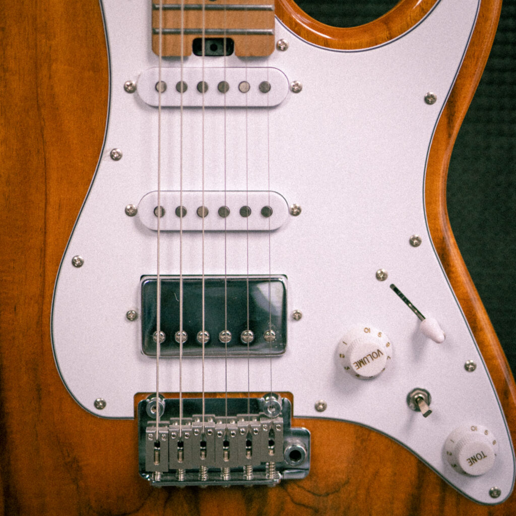 Soloking MS-1 Custom HSS Boutique Koa/Ash