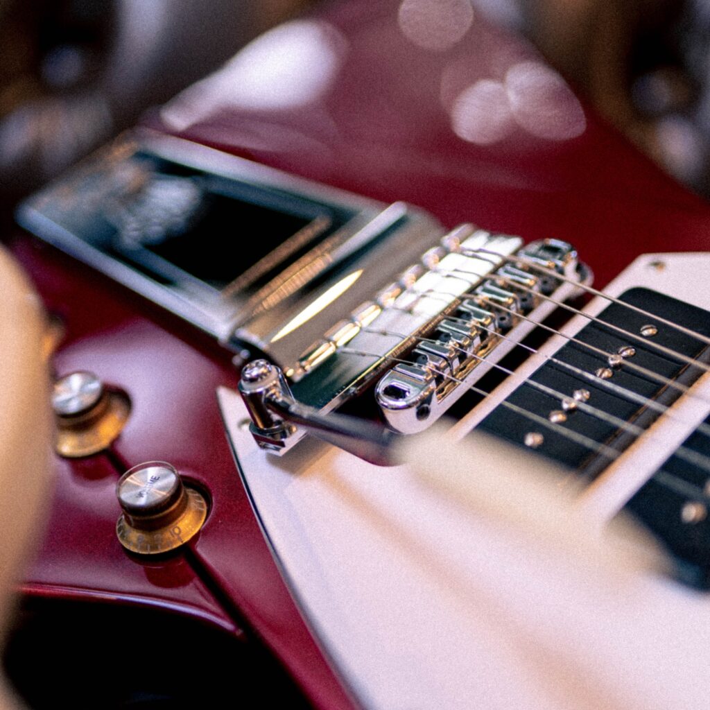 Fret King Black Label Esprit III [Candy Apple Red]