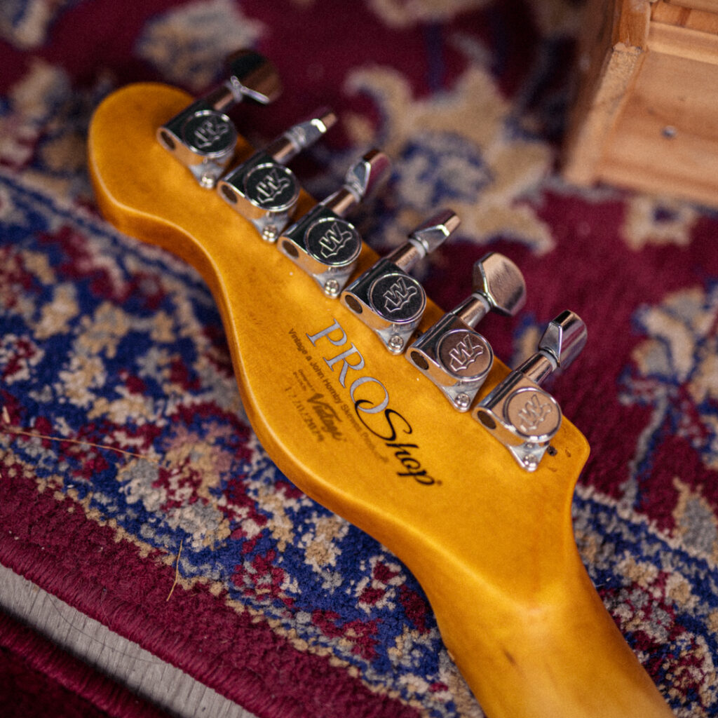 Vintage V52 ProShop Unique [The Boss]