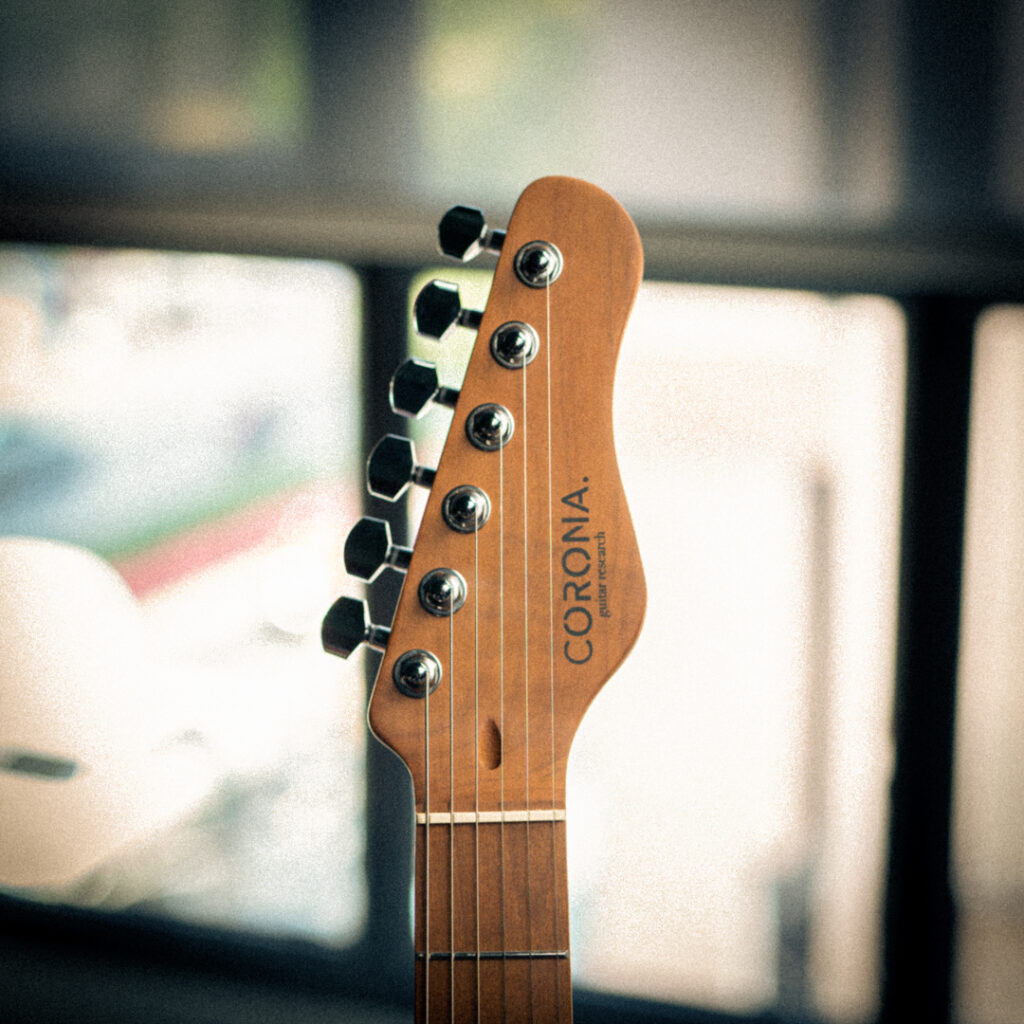 Corona Modern Plus Series Mahogany