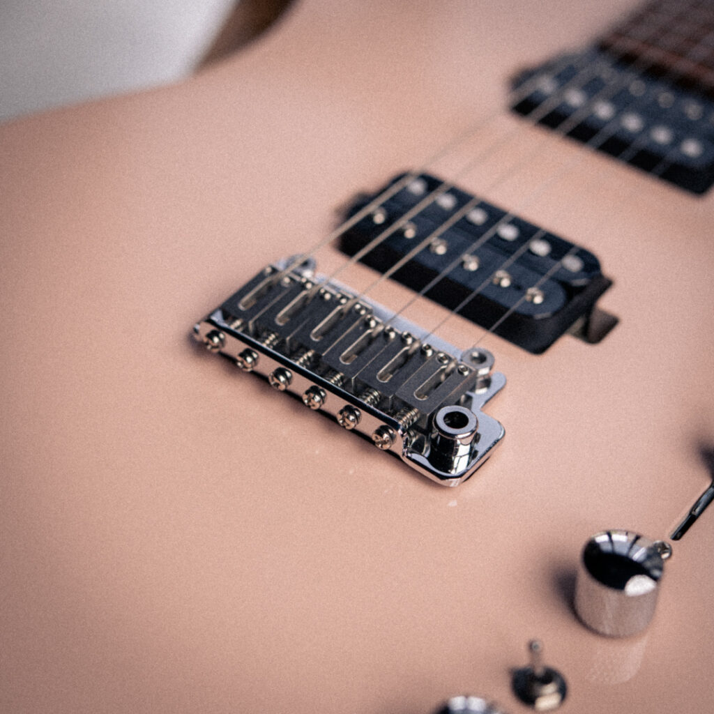 Corona Modern Plus T Series Shell Pink