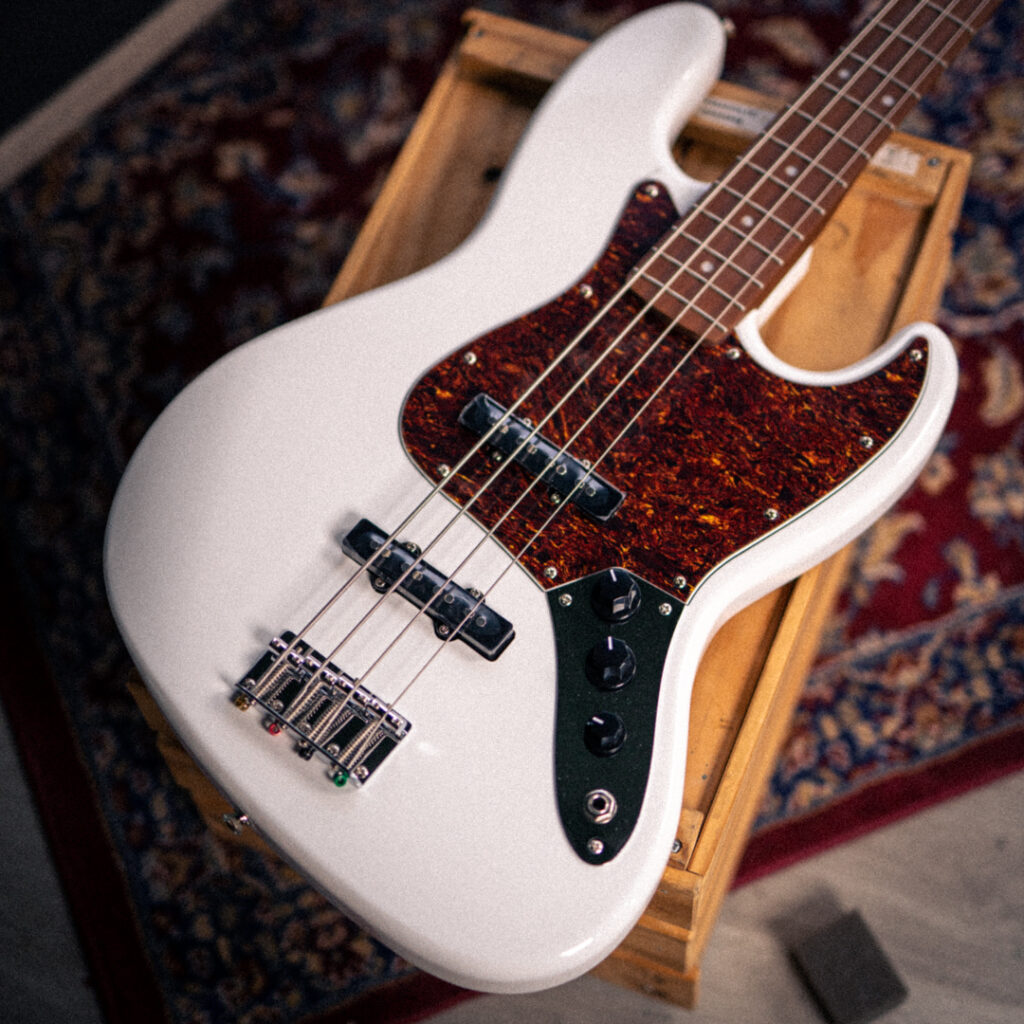 Corona Standard Plus Jazz Series Olympic White