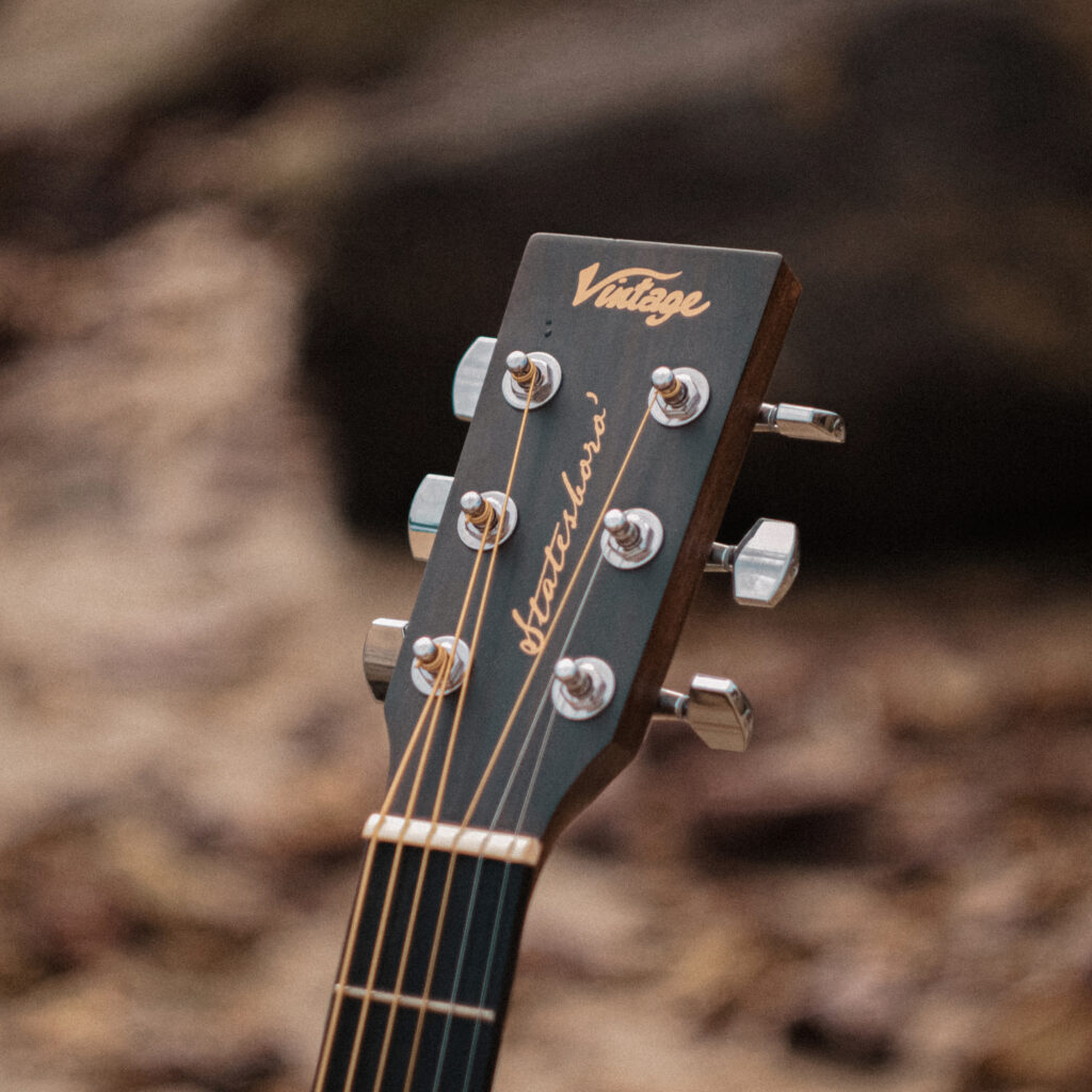 Vintage VE-440WK Statesboro Series