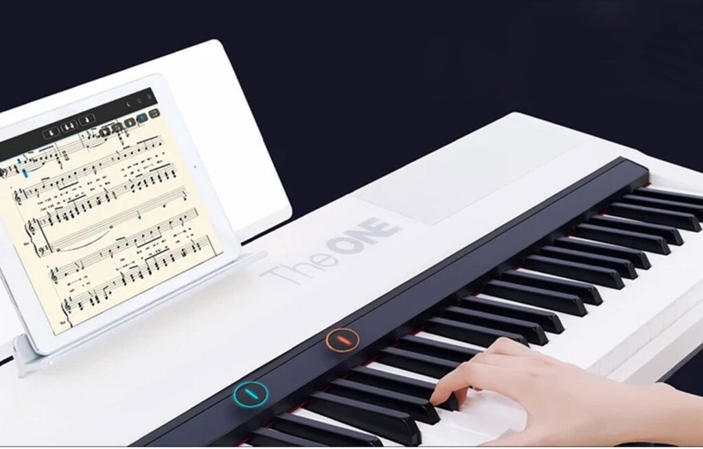 The ONE Smart Keyboard Pro 88 keys