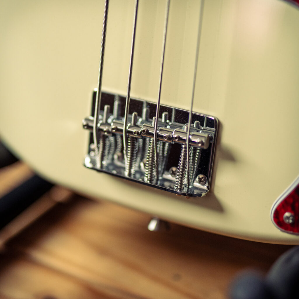 Vintage V40 Coaster Series Bass Guitar Pack