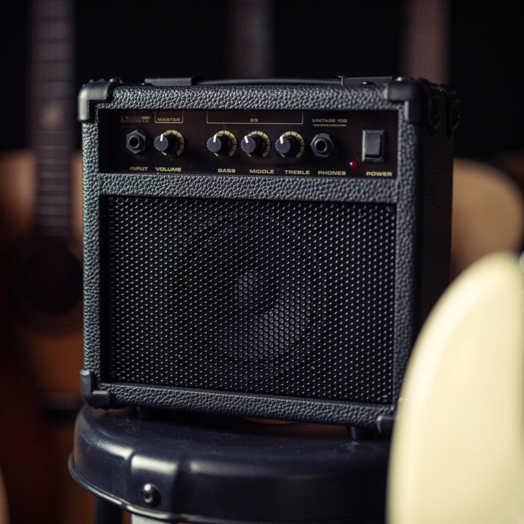 Vintage V40 Coaster Series Bass Guitar Pack