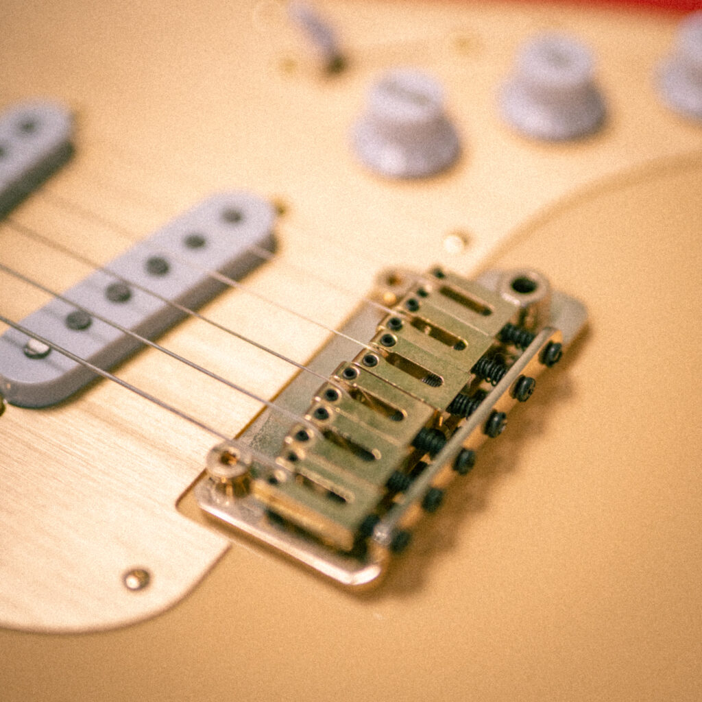 Soloking MS-1 Custom SSS [Vintage Yellow]