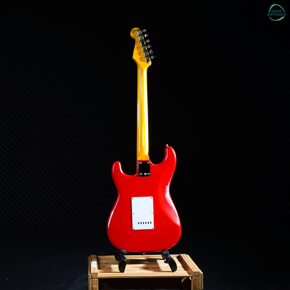 Kazuki Relic ST Holiday Red กีตาร์ไฟฟ้า