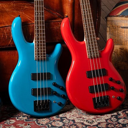 Cort C4 Deluxe เบสไฟฟ้า 4 สาย