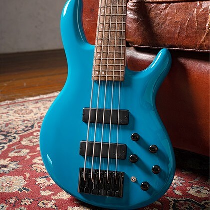 Cort C5 Deluxe เบสไฟฟ้า 5 สาย