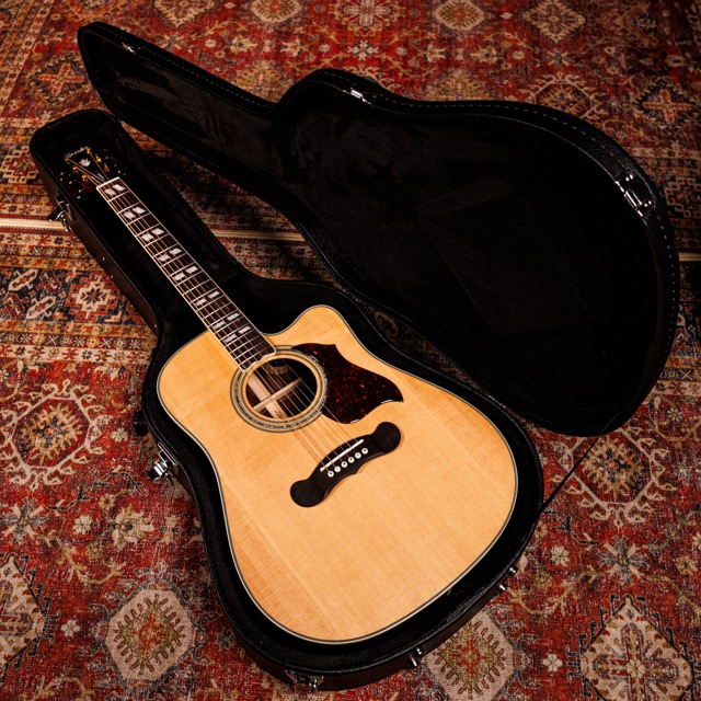 Kazuki Heritage Collection Storyteller DC กีตาร์โปร่งทรง Dreadnought Cutaway