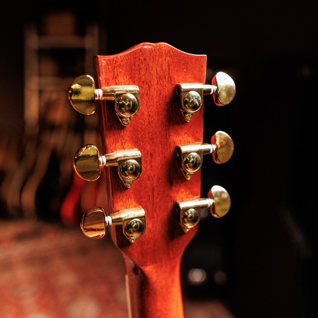 Kazuki Heritage Collection Storyteller DC กีตาร์โปร่งทรง Dreadnought Cutaway