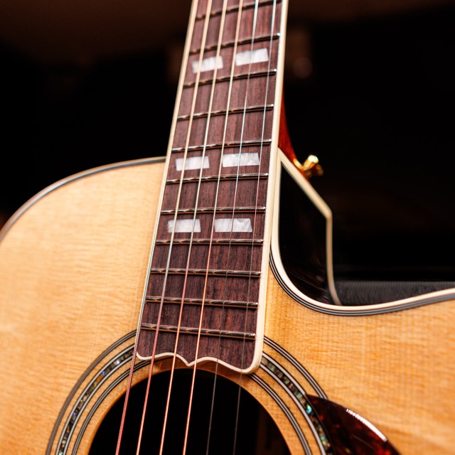 Kazuki Heritage Collection Storyteller DC กีตาร์โปร่งทรง Dreadnought Cutaway