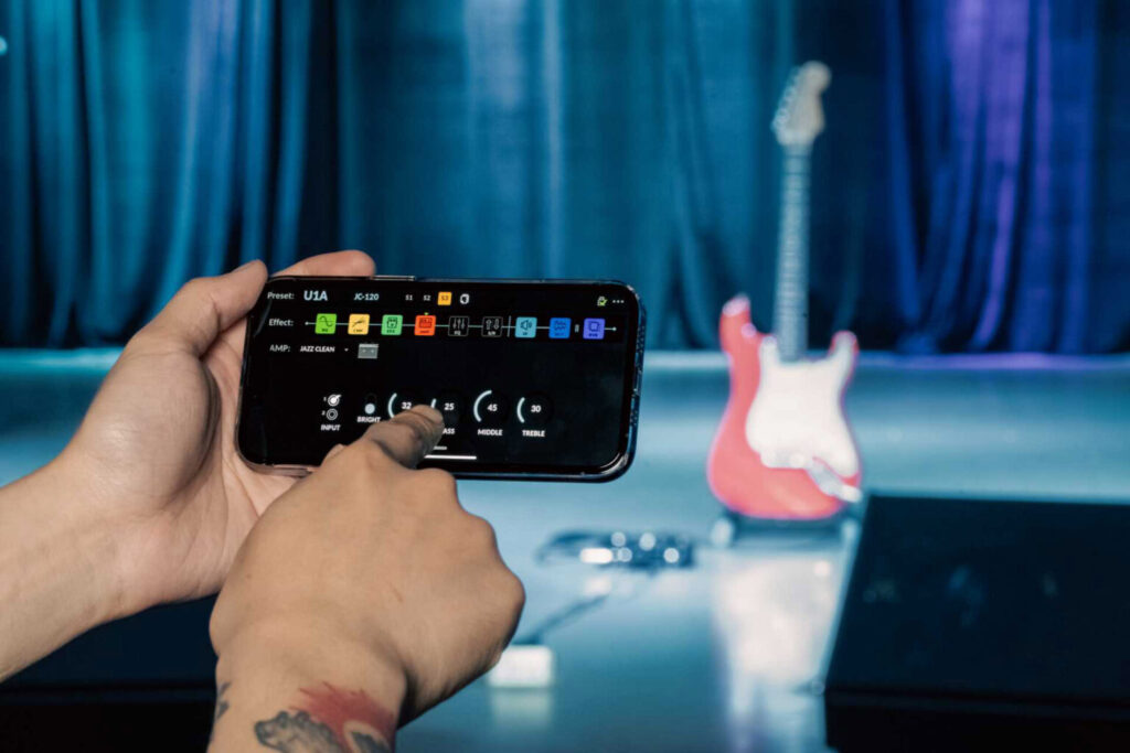 NUX Amp Academy Stomp Multi Effects แอมป์ซิมมัลติเอฟเฟกต์กีตาร์