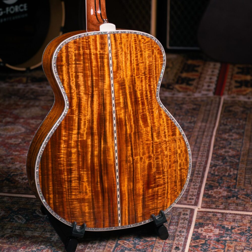 Kazuki Custom Shop Master Collection The Jungle Tiger กีตาร์ไฟฟ้า Limited Edition