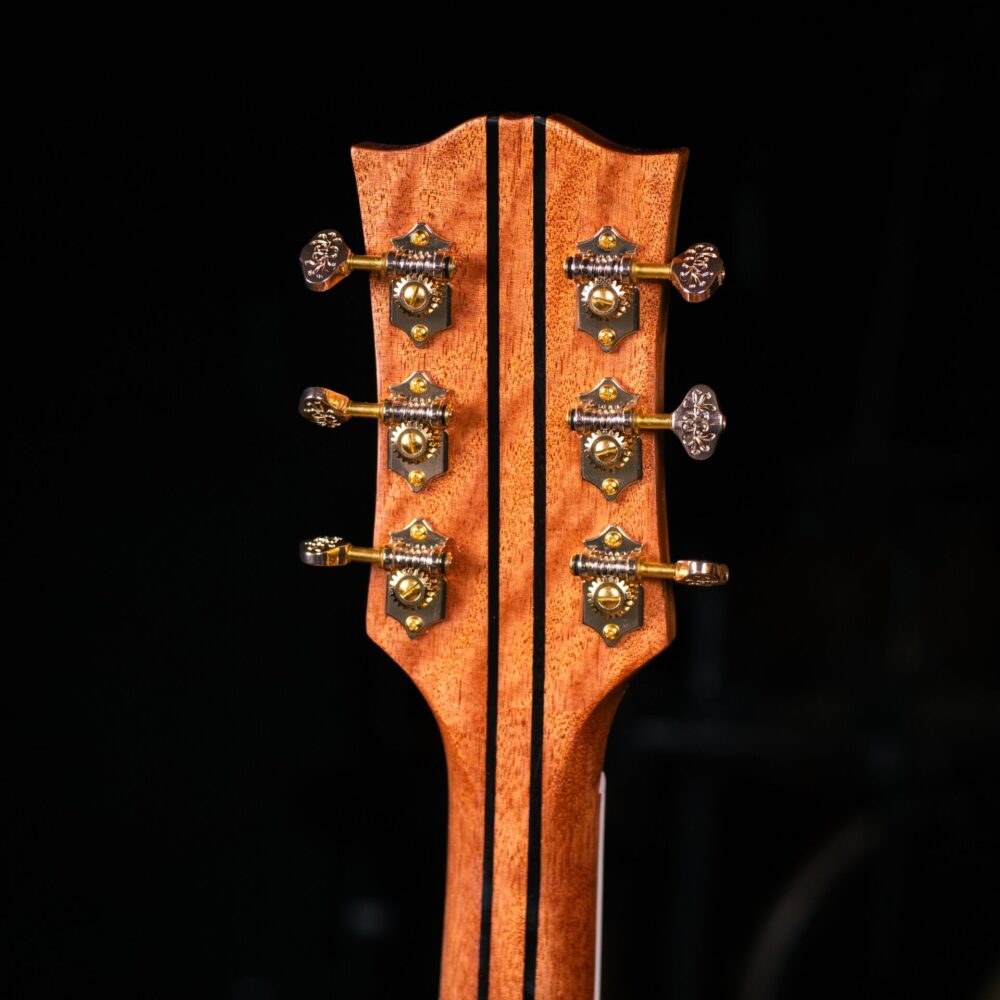 Kazuki Custom Shop Master Collection The Jungle Tiger กีตาร์ไฟฟ้า Limited Edition